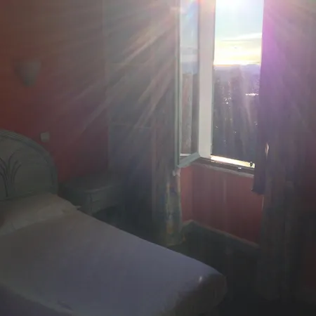 Miramar Hotel 3*
